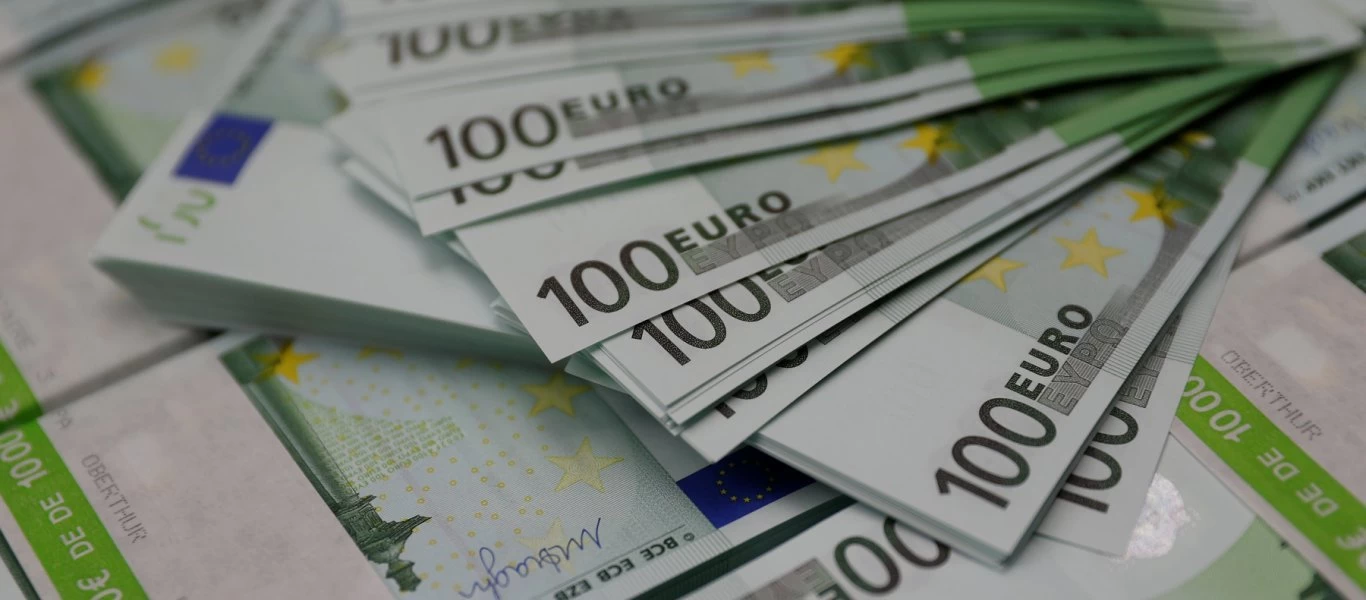 Το γνωρίζατε; - Από ποιο υλικό κατασκευάζονται τα χαρτονομίσματα; (βίντεο)